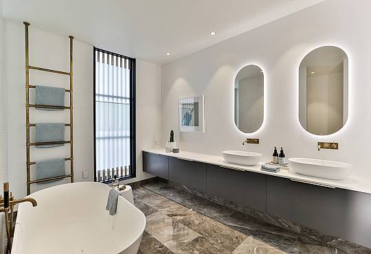 Lucerne Road - Vanities